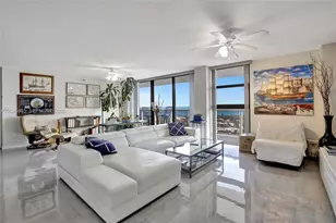 20515 E Country Club Dr, Aventura, FL 33180 - Photo 2