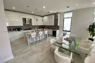 8256 NW 48th Terrace, Doral, FL 33166 - Photo 6