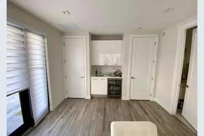 8256 NW 48th Ter, Doral, FL 33166 - Photo 28