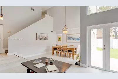 1237 NW 125th Ter, Sunrise, FL 33323 - Photo 24