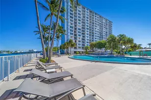 1865 79th Street Causeway, North Bay Village, FL 33141 - Photo 4