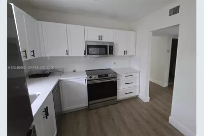 391 Ivy Ln #1, Weston, FL 33326 - Photo 20