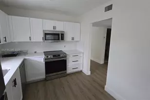 391 Ivy Ln, Weston, FL 33326 - Photo 20