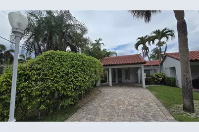 391 Ivy Ln #1, Weston, FL 33326 - Photo 2