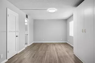 2408 NE 10th St, Hallandale Beach, FL 33009 - Photo 30