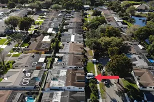 9240 54th St, Cooper City, FL 33328 - Photo 42