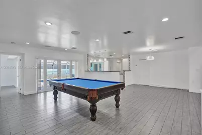 9240 54th St, Cooper City, FL 33328 - Photo 8