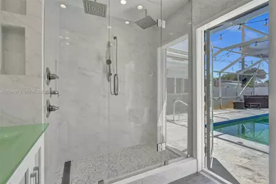 9240 54th St, Cooper City, FL 33328 - Photo 12