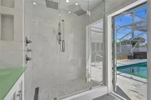 9240 54th St, Cooper City, FL 33328 - Photo 12