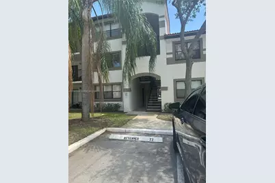 520 S Park Rd #16-12, Hollywood, FL 33021 - Photo 2
