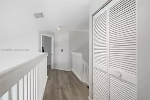 3715 Valais Dr, Hollywood, FL 33021 - Photo 22