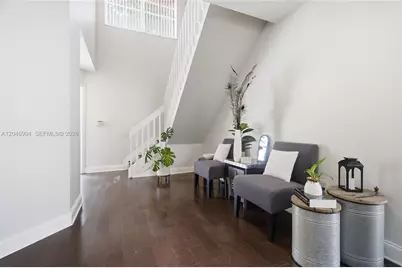3715 Valais Dr, Hollywood, FL 33021 - Photo 4