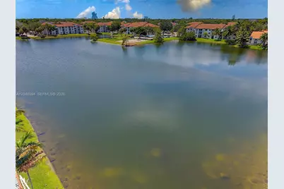 3715 Valais Dr, Hollywood, FL 33021 - Photo 48