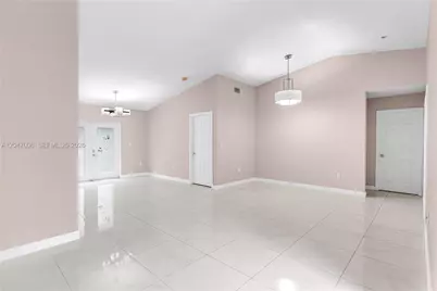 8433 NW 189th St #1104, Hialeah, FL 33015 - Photo 2