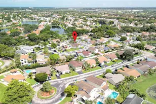 681 Pine Ridge Terrace, Davie, FL 33325 - Photo 38