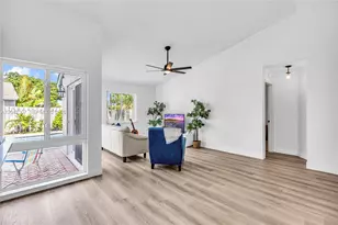 681 Pine Ridge Terrace, Davie, FL 33325 - Photo 4