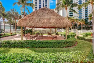 3901 S Ocean Dr, Hollywood, FL 33019 - Photo 18