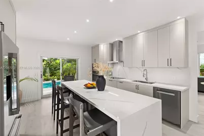 3616 SW 26th St, Miami, FL 33133 - Photo 14