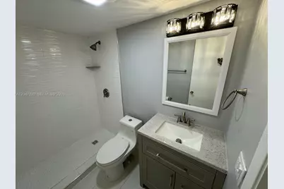 500 W Village Green Cir W #215, Palm Springs, FL 33461 - Photo 4