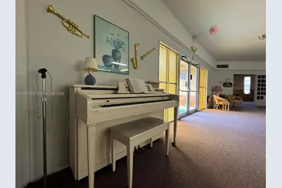 500 W Village Green Cir W #215, Palm Springs, FL 33461 - Photo 18