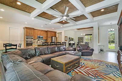 12127 N 154th Rd N, Jupiter, FL 33478 - Photo 12