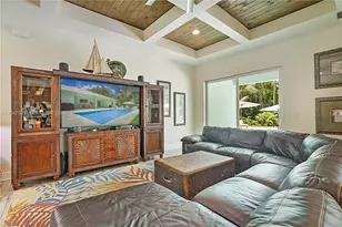 12127 N 154th Rd N, Jupiter, FL 33478 - Photo 14