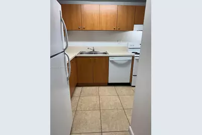 411 Executive Center Dr #203, West Palm Beach, FL 33401 - Photo 2