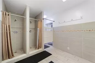 2201 NE 66th St, Fort Lauderdale, FL 33308 - Photo 40