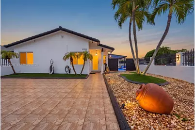 1635 SW 138th Ct, Miami, FL 33175 - Photo 2