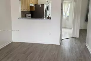 1271 SE 27th St, Homestead, FL 33035 - Photo 4