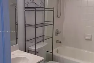1271 SE 27th St, Homestead, FL 33035 - Photo 12