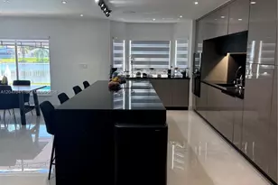 4943 SW 33rd Way, Hollywood, FL 33312 - Photo 4