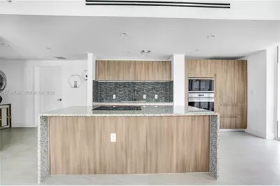 1170 101st St #301, Bay Harbor Islands, FL 33154 - Photo 10