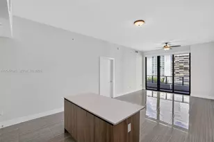 2960 NE 207th St, Aventura, FL 33180 - Photo 2