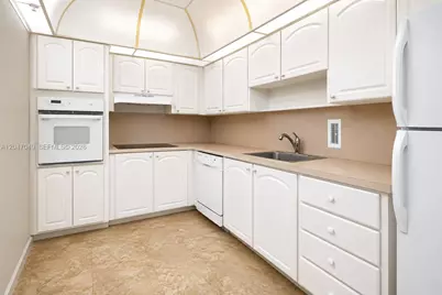 4001 S Ocean Dr #11M, Hollywood, FL 33019 - Photo 8