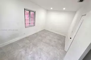 1102 NW 103rd St, Miami, FL 33150 - Photo 28
