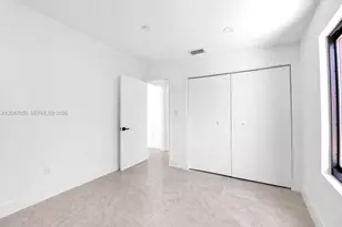 1102 NW 103rd St, Miami, FL 33150 - Photo 16