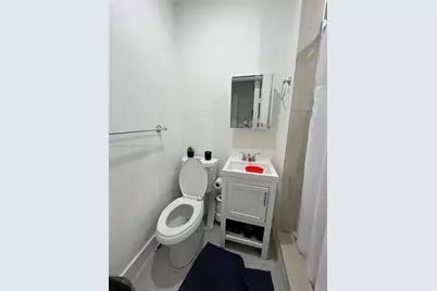 1102 NW 103rd St, Miami, FL 33150 - Photo 30