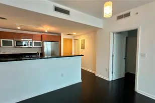 244 Biscayne Blvd, Miami, FL 33132 - Photo 8