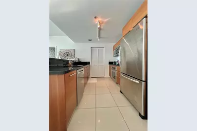 244 Biscayne Blvd #2610, Miami, FL 33132 - Photo 10