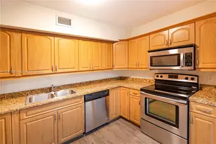 5451 SW 80th St, Miami, FL 33143 - Photo 8