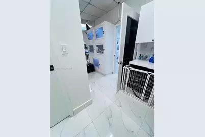 8981 SW 40th St, Miami, FL 33165 - Photo 12