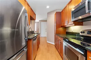365 SW 13th Terrace, Fort Lauderdale, FL 33312 - Photo 16