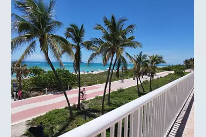 5401 Collins Ave #1110, Miami Beach, FL 33140 - Photo 2
