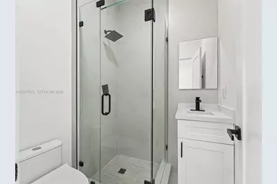 610 NE 164th Ter, Miami, FL 33162 - Photo 44