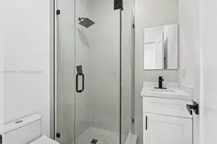 610 NE 164th Terrace, Miami, FL 33162 - Photo 44