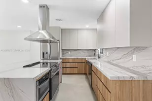 610 NE 164th Terrace, Miami, FL 33162 - Photo 4