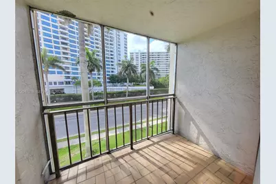 501 Three Islands Blvd #310, Hallandale Beach, FL 33009 - Photo 16