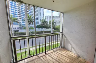 501 Three Islands Boulevard, Hallandale Beach, FL 33009 - Photo 16