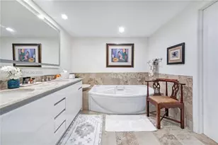 1455 Ocean Dr, Miami Beach, FL 33139 - Photo 18